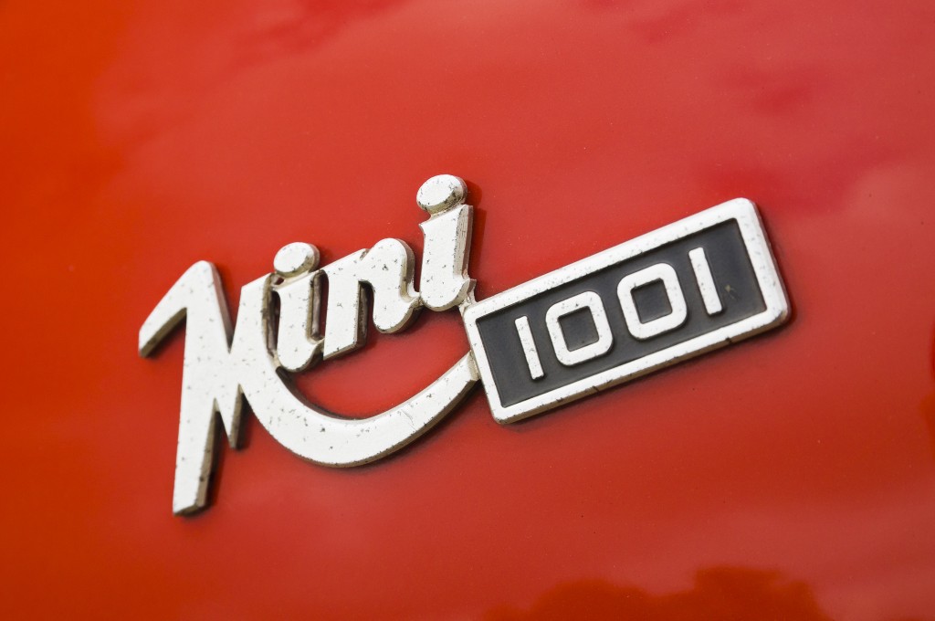 mini-badge